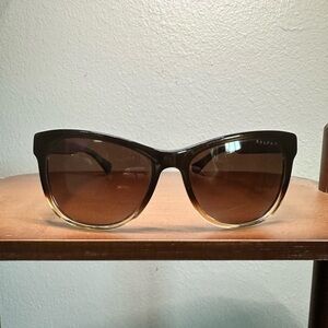 Women’s Ralph Lauren polarized sunglasses. Navy and brown.